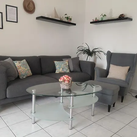 Cs&m Vendeghaz בית נופש גיינסדיאס