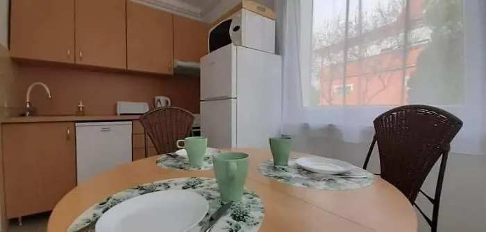 Cs&m Vendeghaz Case de vacanță *